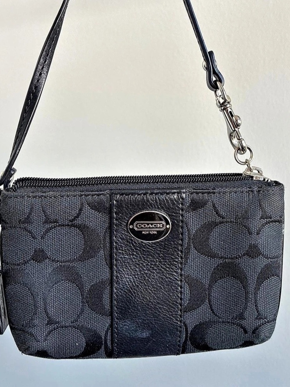 Coach Signature C Jacquard Small Wristlet Black